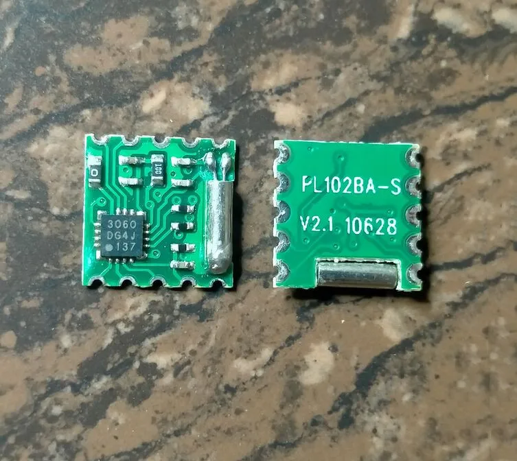 

Радиомодуль SI4730-D60-GMR, PL102BA-S V2.1 AM/FM