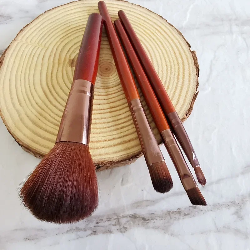 

4PC Makeup Brush Set Cosmetic Toiletry Makeup Blush Eyeshadow Eyebrow Lip Brushes Makeup Brushes Tools