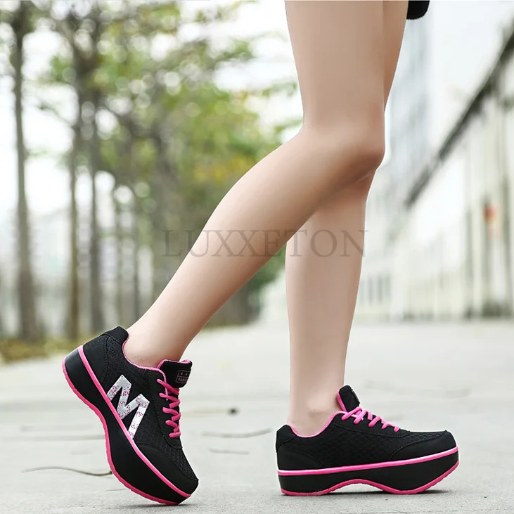 Women Vulcanized Shoes Fashion Slimming  Ultra Breathable Mesh Leather Casual  Negative Heel Sneakers Zapatillas Mujer