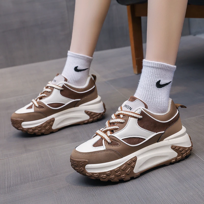 

Новинка 2022, женская обувь, новая модная Нескользящая спортивная обувь, амортизирующая повседневная обувь на толстой подошве, увеличивающая...