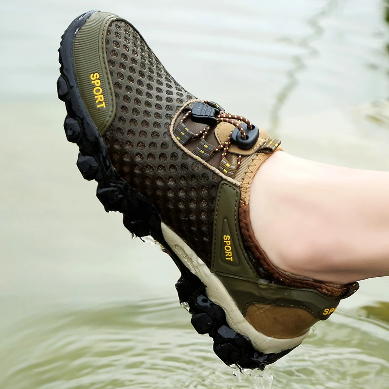 Mens Mesh Hiking Shoes Water Shoe Slip-on Breathable Sports Shoes Anti-Skidding Male Outdoor Sneakers