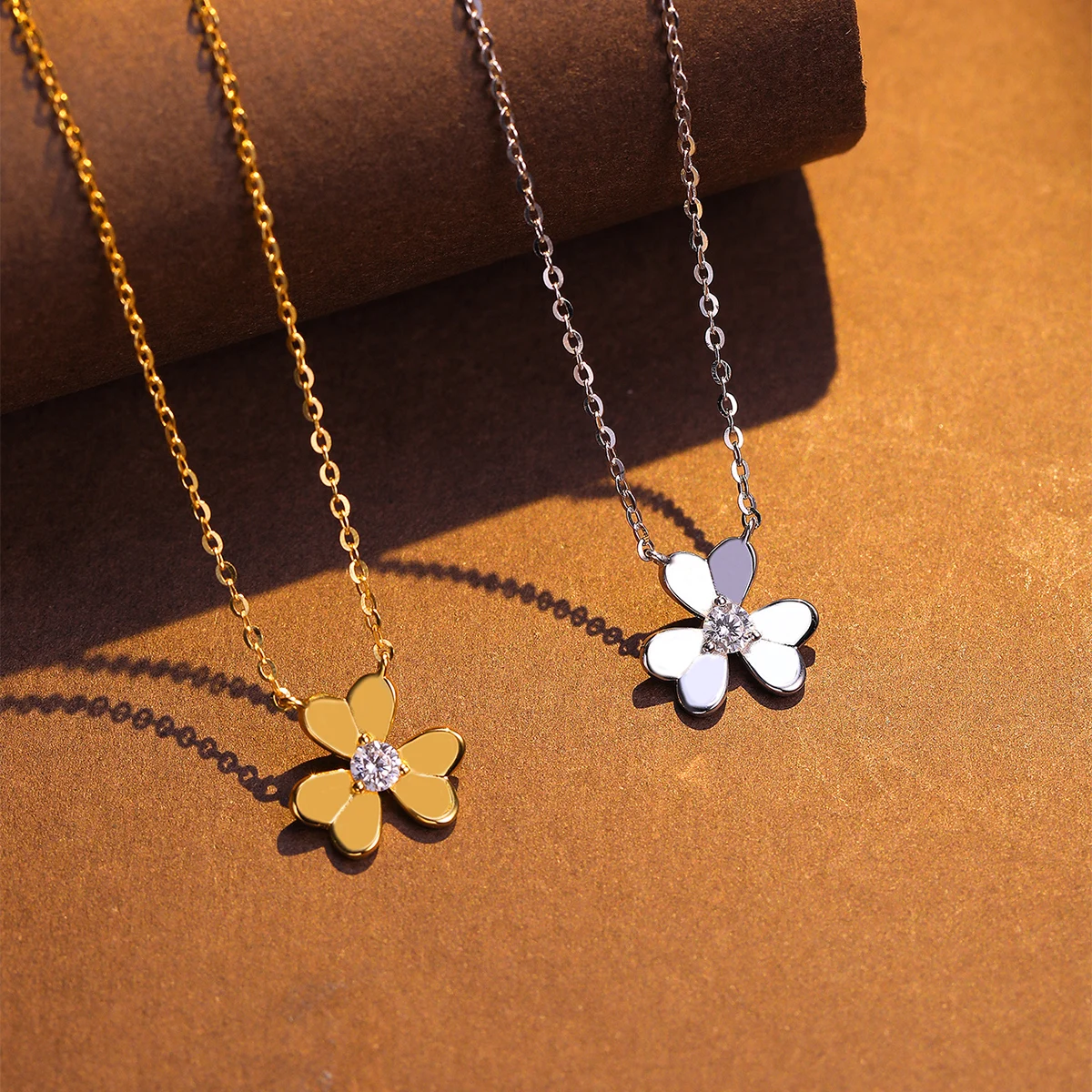 Набор лепестков роз с цирконом цвет блестящий роскошный изысканный для женских