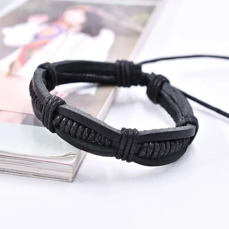 

Multi-Layer Braid Bracelet Vintage Men's Fashion Adjustable Leather Bracelet Simple Fashion Jewelry for Men's Banglet Gift