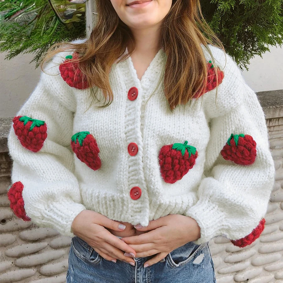 

Autumn and Winter Outdoor New Women's Fashion Design Single-breasted V-neck Knitted Cardigan Strawberry Long-sleeved Sweater