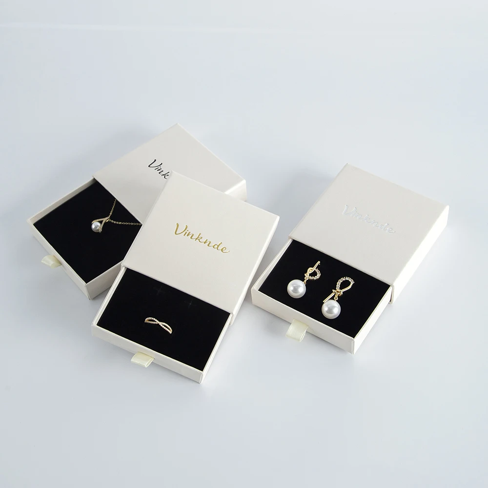 

Custom Package Box 24pcs Bulk Design Eco Paper Sliding Drawer Box Beige Jewelery Earring Bracelet Gift Packaging Boxes for Women