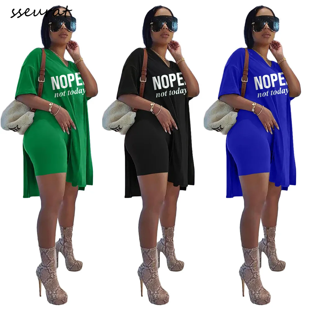 

Женский спортивный костюм SSEURAT, футболка с коротким рукавом и V-образным вырезом, эластичные шорты, повседневный комплект из 2 предметов, оде...