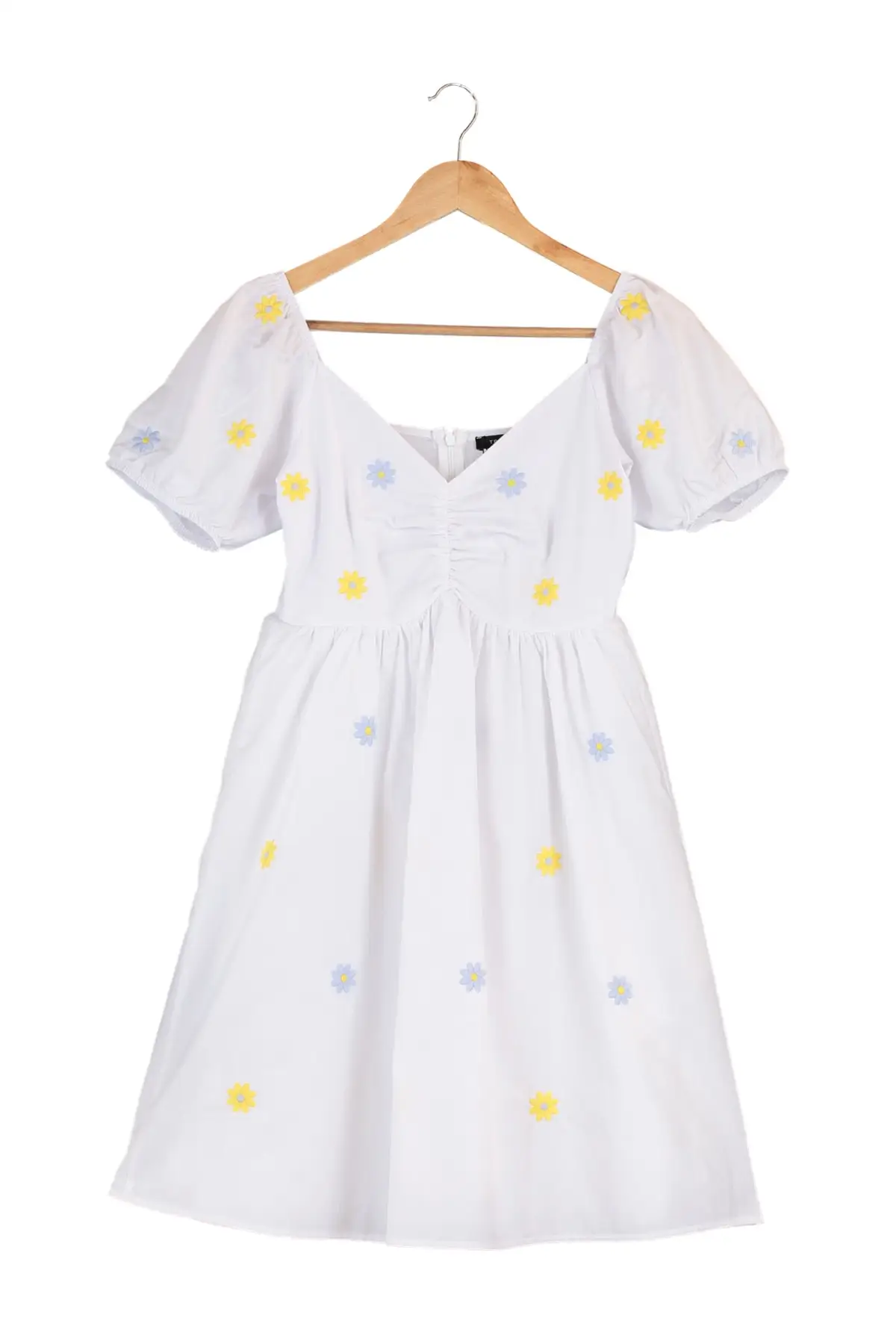 

Trendyol Embroidered Flounces Dress TWOSS21EL4045
