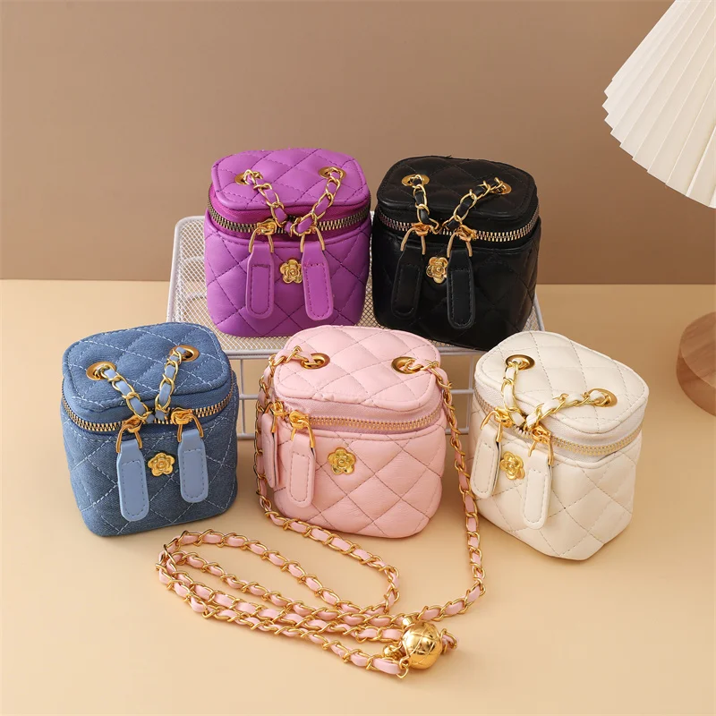 Новая Маленькая женская сумка на цепочке Mini Lingge модная через плечо одно