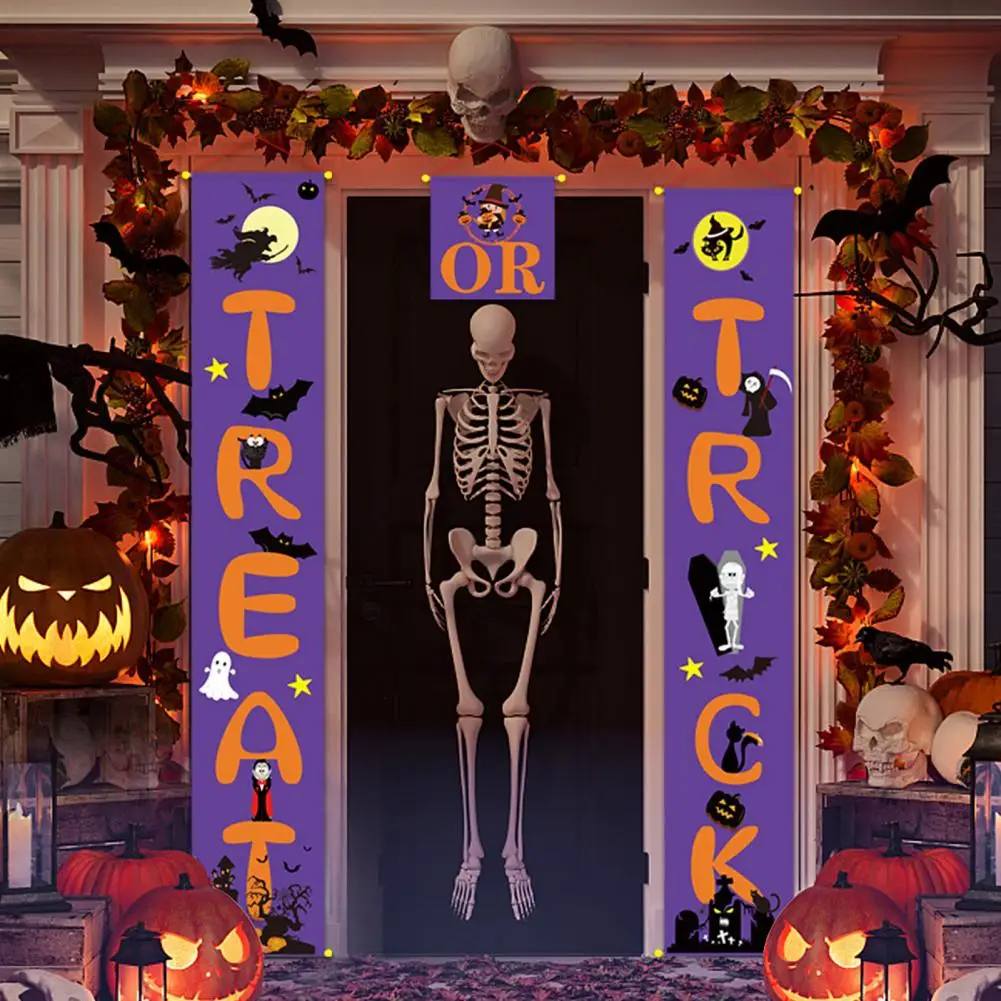 

1 Set Halloween Couplet Trick or Treat Banner Reusable Durable Couplet for Home Party Holiday Door Decoration