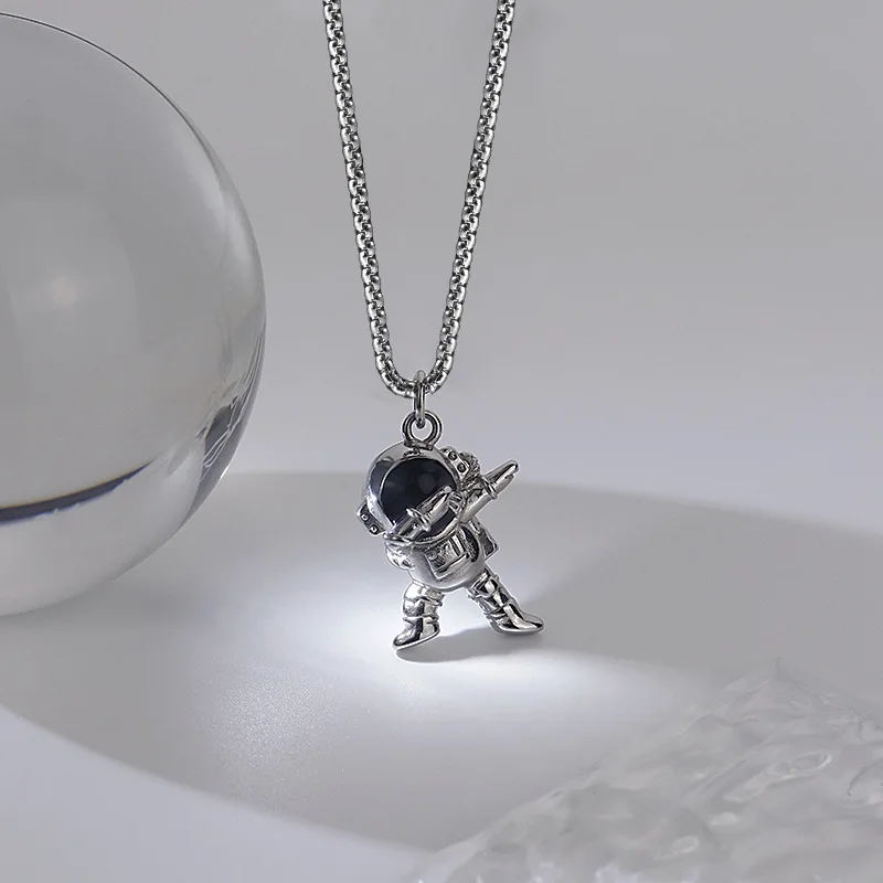 

HIPHOP Space Astronaut Pendant Stainless Steel Necklace for Man Silver Color Charm Choker Necklaces for Women Jewelry
