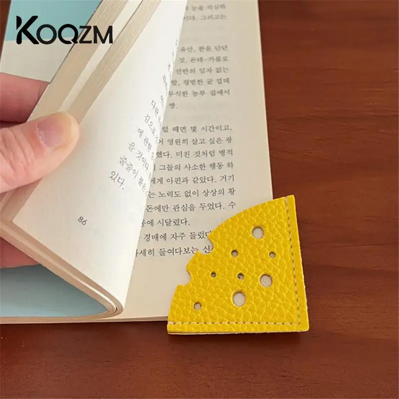 

1Pcs Book Vintage Leather Bookmarks Mini Corner Page Markers For Readers Teacher Gift Bookmarks Leather Cheese Bookmarks