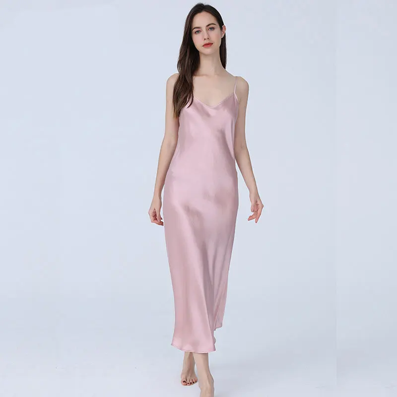 Рисунок 4 - Женская длинная ночная рубашка