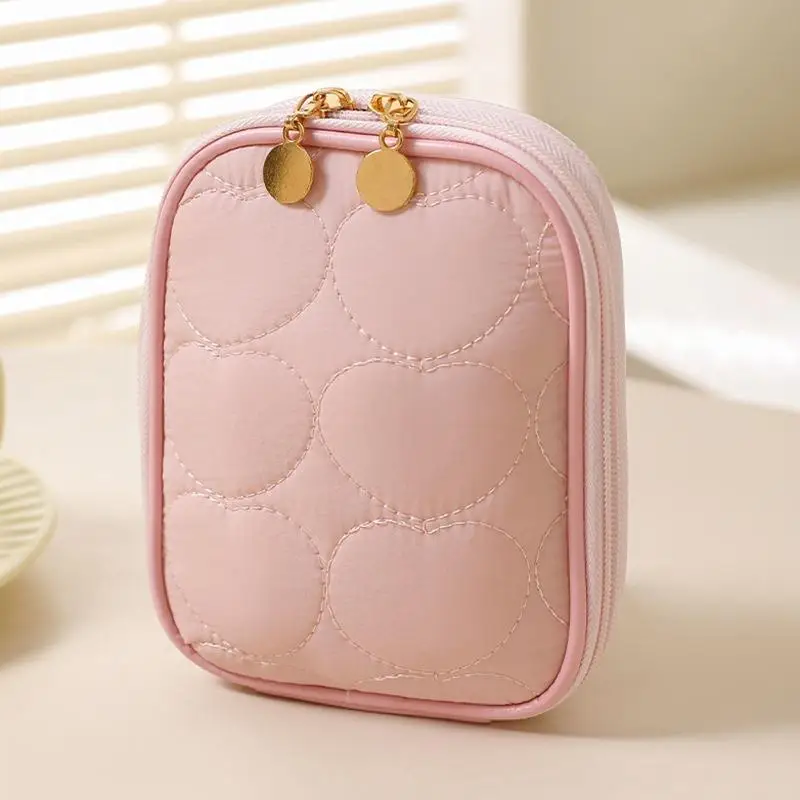 

Дорожный органайзер для таблеток из полиэстера