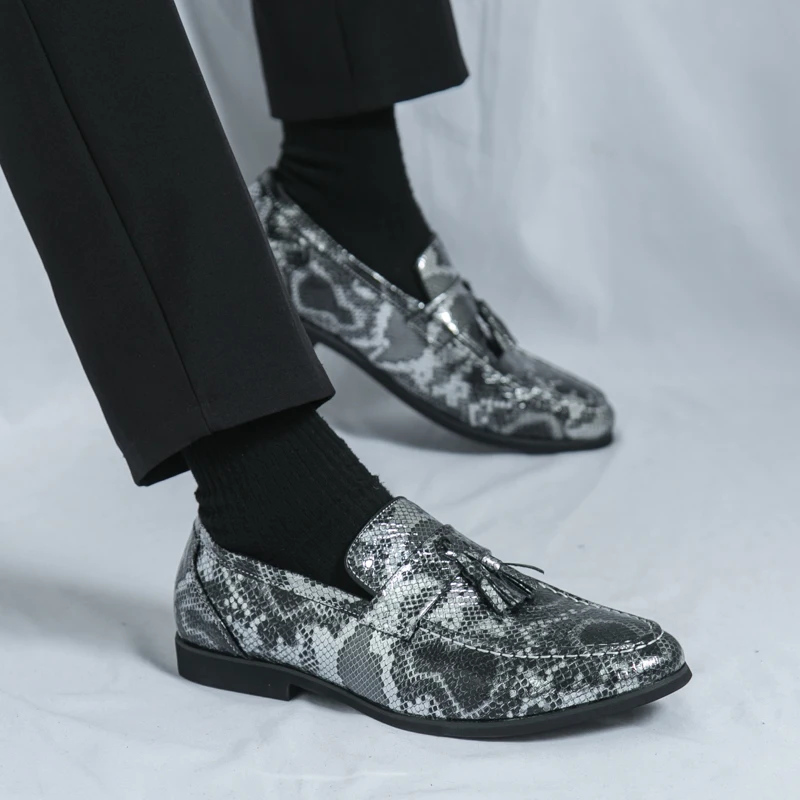 Мужские повседневные лоферы с плоской подошвой легкий и удобный стиль