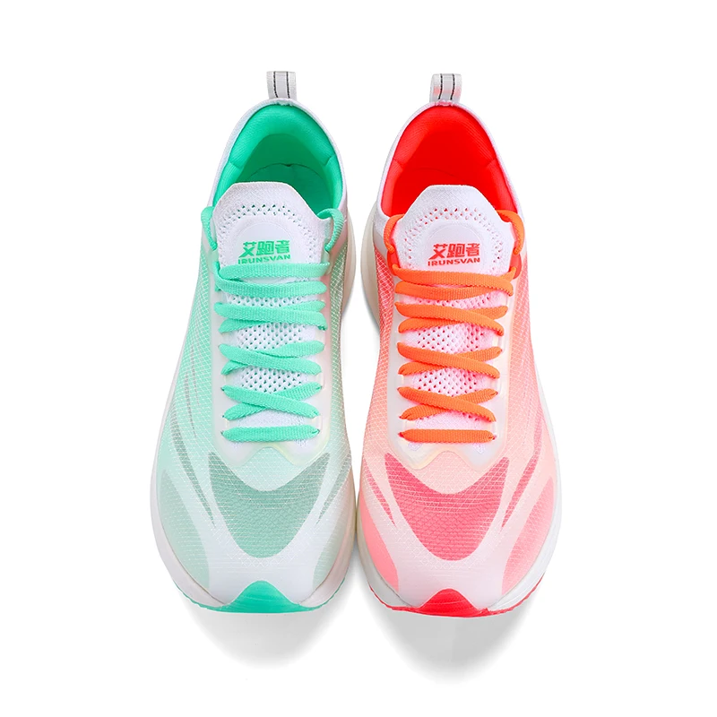 Кроссовки IRUNSVA мужские беговые из натурального углеродного волокна 2024