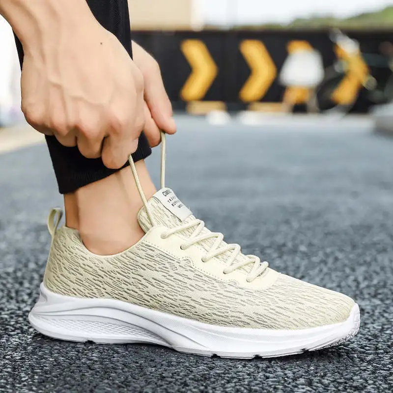

White Sports Shoes Zapatode Vulcanise Shoes Moccasins Safety Footwear Hiking Men Sneakers Trainers Designer Tennis Comfortable
