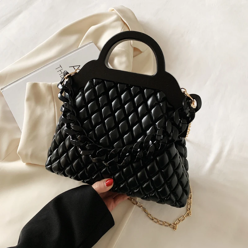 

Thick Chain Design Small Quilted Padded PU Leather Shoulder Crossbody Bags with Wooden Handle for Women Luxury Handbags 2022