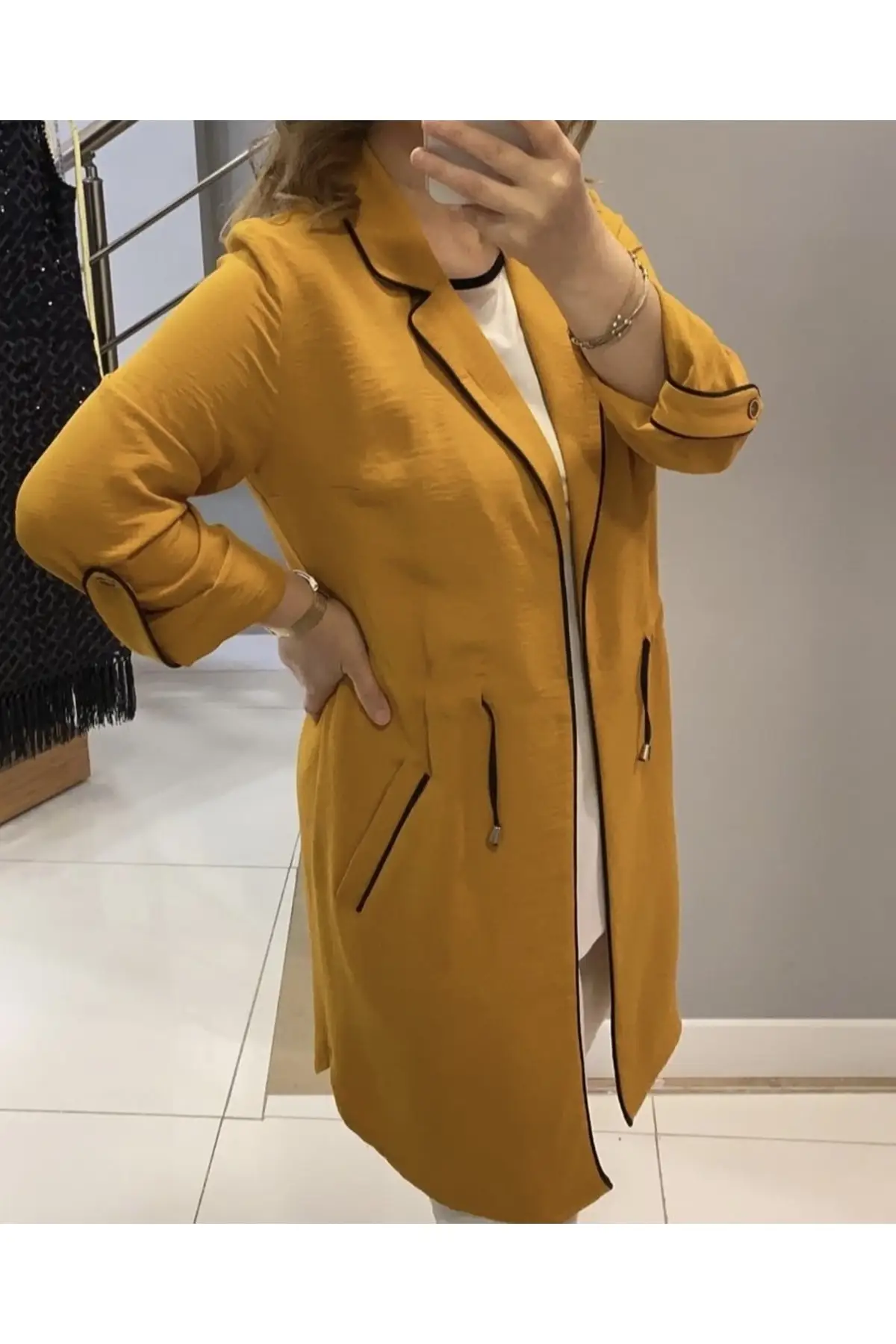 Рисунок 2 - Женское стильное двойное повседневное