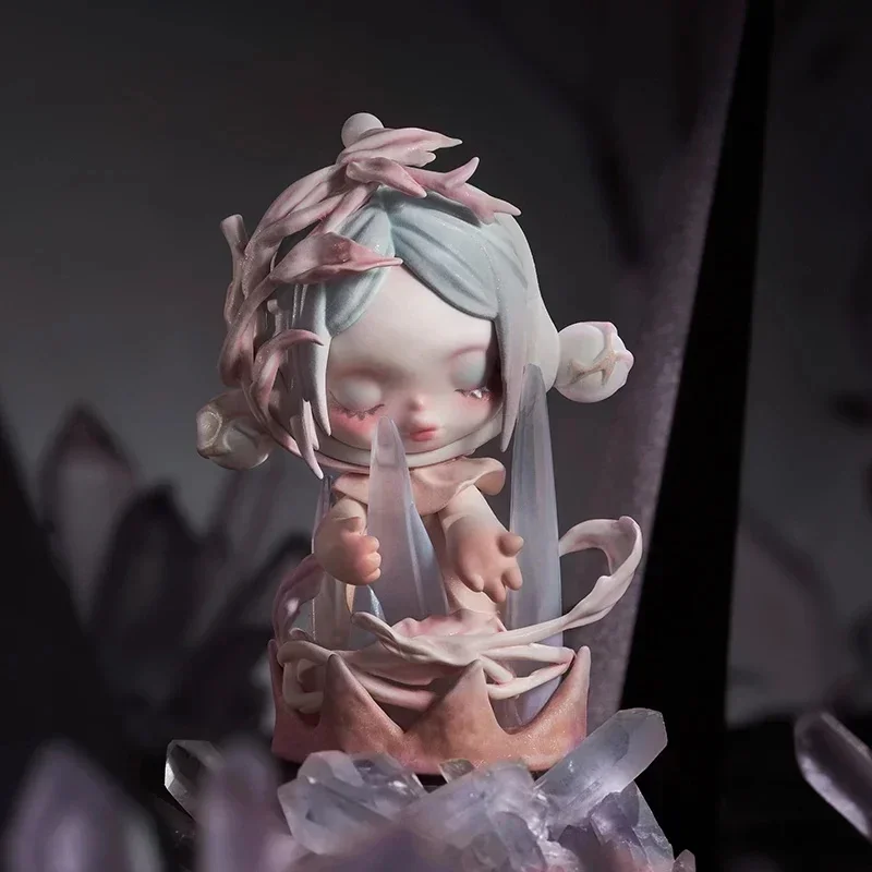 Фото POP MART SKULLPANDA The Paradox Series Оригинальная коллекционная серия Mystery Box (слепая коробка) — игрушки, куклы, милые настольные украшения, подарок №2