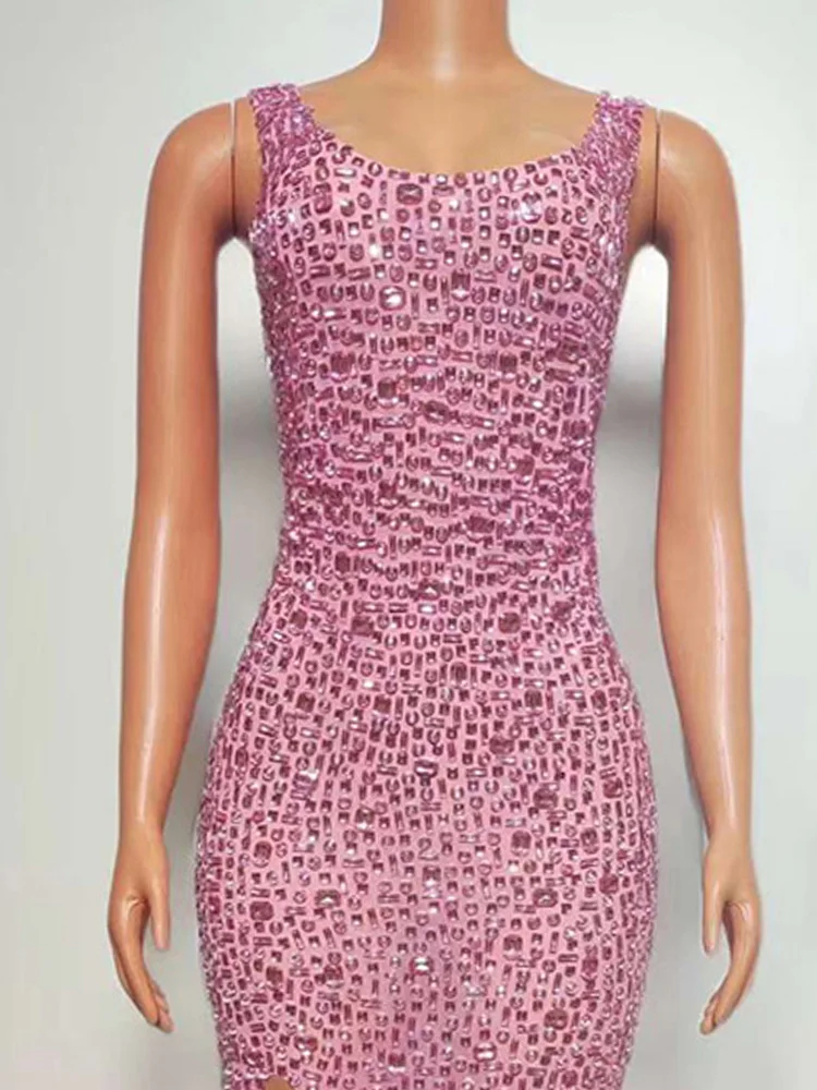 Женское эластичное платье с запахом пикантное бриллиантами 2024