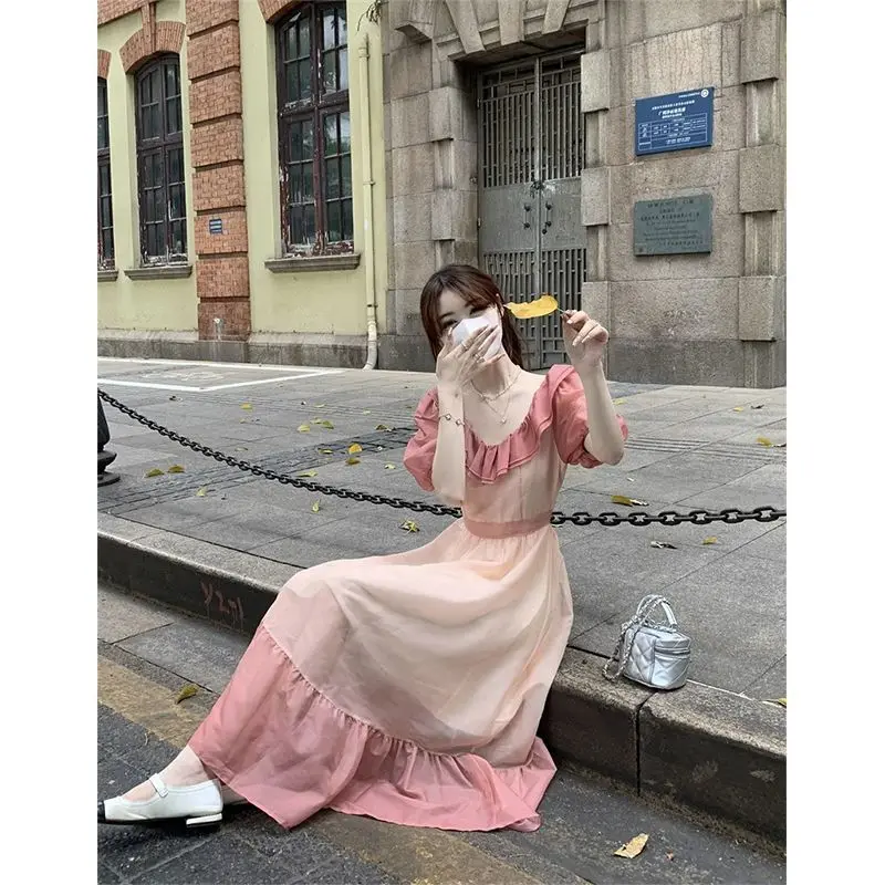 Женское винтажное платье с оборками на воротнике дизайнерское средней длины