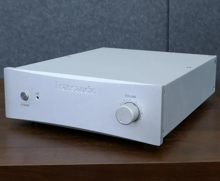 Фото Новый двухканальный усилитель-комбайнер SF200 Hi-Fi 100 Вт*2, эталонная схема Sugden SF200 №2