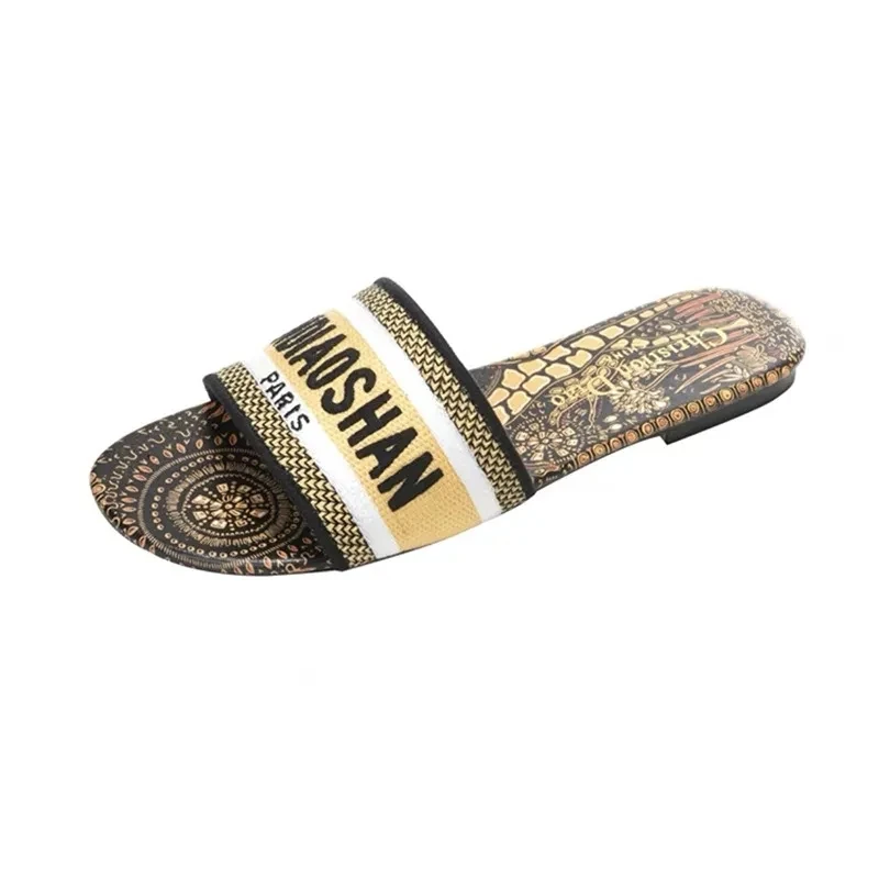 luxury Sandals Summer Letter Slippers Casual Fashion Brand Flat Shoes Women Shoes Casual Shoes Female Outer Wear Sandals 35-42
