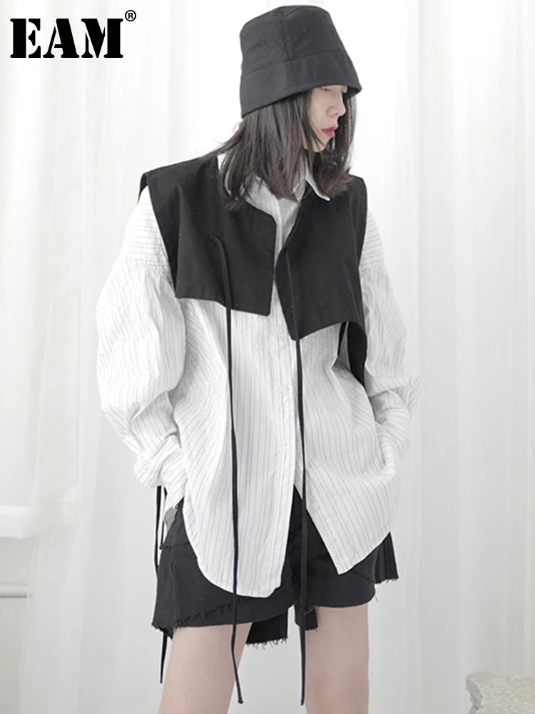 

[EAM] Women Loose Fit Black Bandage Asymmetrical Short Vest New V-collar Sleeveless Fashion Tide Spring Autumn 2022 1T702