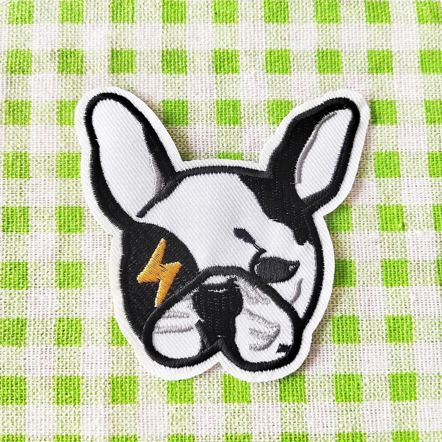 10 шт. вышивка в виде бульдога