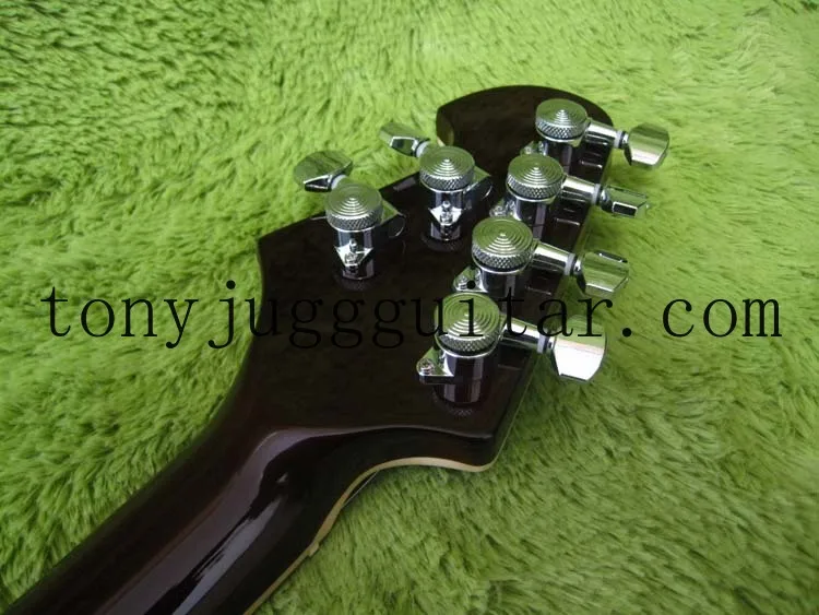 Пользовательская электронная гитара Ernie Ball Music Man Armada разделенная Sunburst 2014