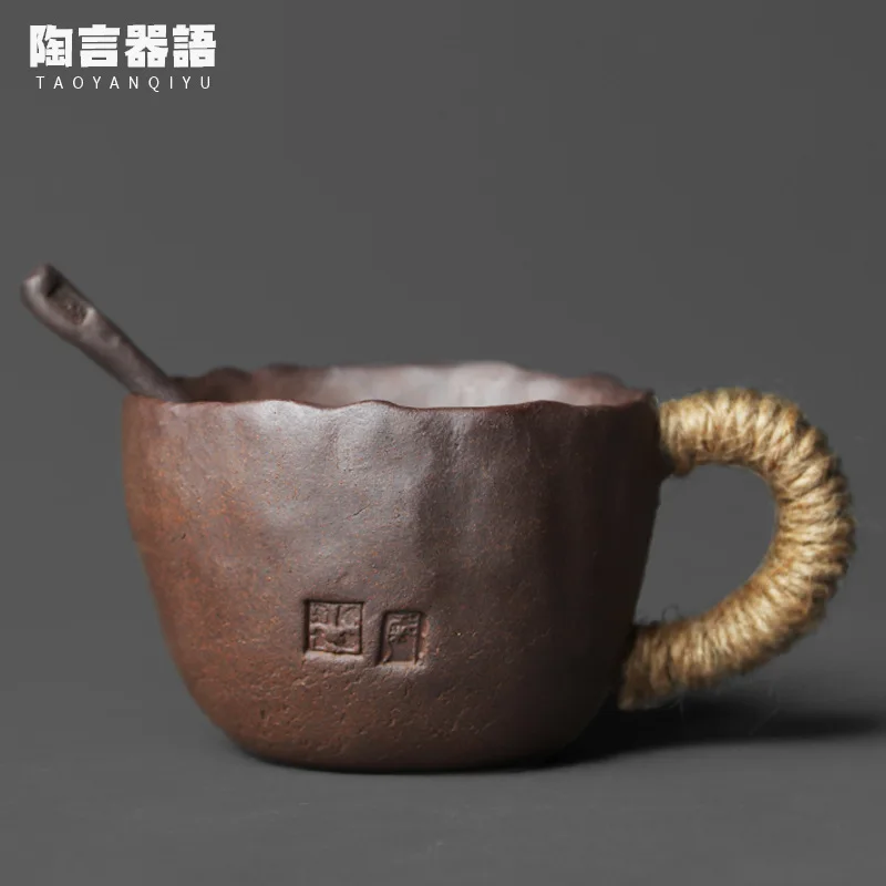 

Jingdezhen rock mine clay hand pinch large personal water cup with spoon personality retro pottery coffee milk cup