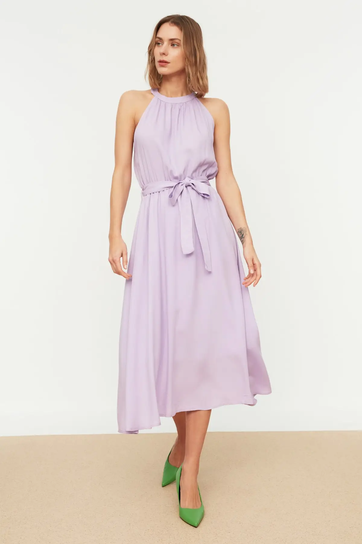 

Lilac Belted Dress TWOSS19EL0155 Zero Arm Viscose Cool Comfort Plain Regular Halter Neck Midi Woven Standard Skater