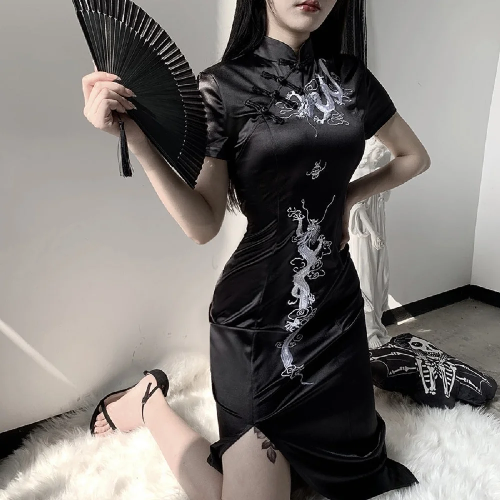 

Kobiety Styl Japoński Cheongsam Retro Chińskie Tradycyjne Haft Smoka Długie Qipao Rozdzielona Sukienka Eleganckie Panie Odzież
