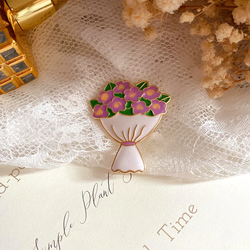 

Fashion Women Vintage Enamel Flower Brooch Pin Simple Design Daisy Plant Badges Wedding Banquet Accessories Brooch Pin For Lady