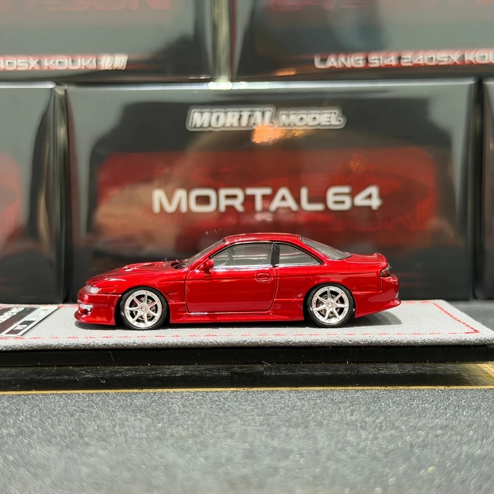 Фото Коллекция DCM 1/64 E32 7-Series Display Simulation №3