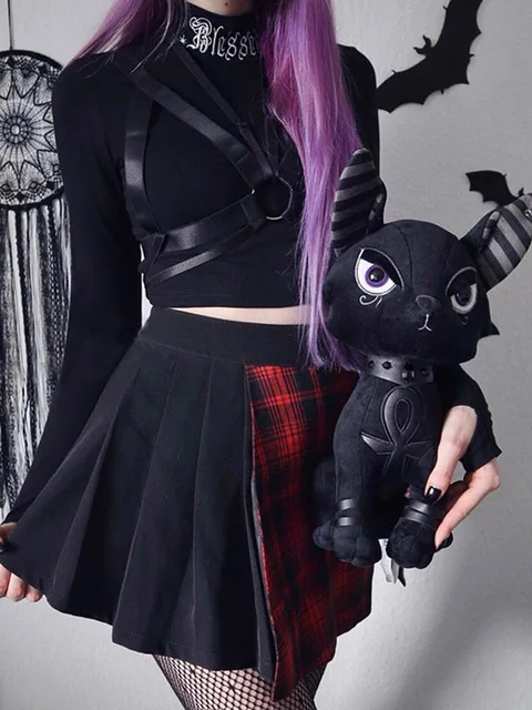 Women Black Bodycon Long Sleeve Crop Tops Gothic Harajuku Letter Embroidery Vintage Solid Tops Female Casual Basic Tops 2