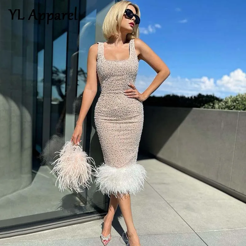 

Женское платье без рукавов, облегающее платье средней длины с квадратным вырезом и меховыми вставками, с блестками, весна 2022