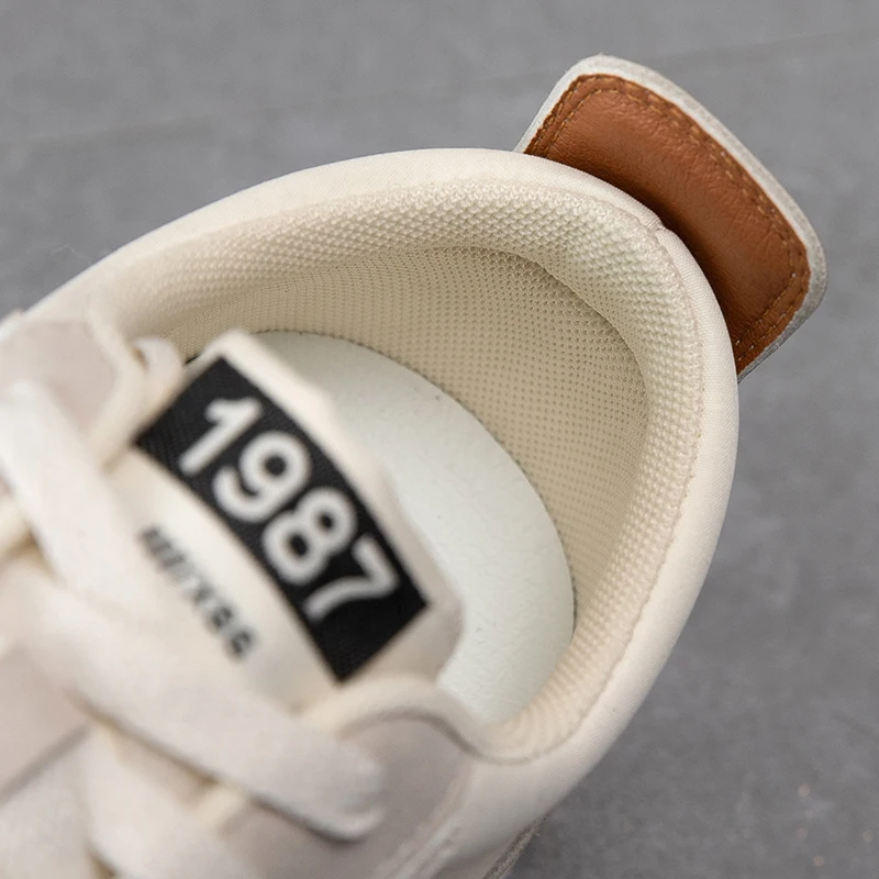 Women Spring Summer Golf Shoes Green Ladies Outdoor Sneakers for Golf Training Comfortable Grass Shoes Athletic Trainers 35-440