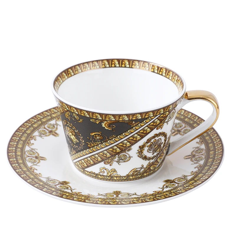 

Кофейная чашка и набор тарелок в европейском стиле из костяного фарфора с золотыми краями домашние изысканные чайные чашки кухонная утварь праздничный подарок
