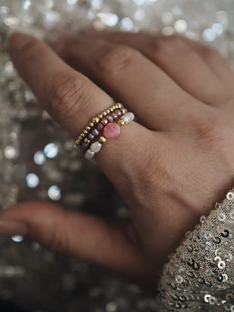 

Bohemia Natural Stone Female Rings Freshwater Pearl Stainless Steel Beads Elastic Rope Adjustable Mid Ring Malachite Jewelry