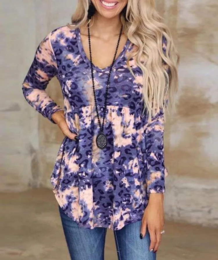 

2022 New leopard print pleated skirt hem pullover V-neck long sleeve T-shirt for women