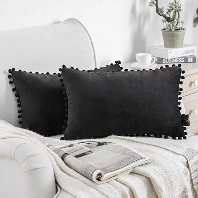 

Inyahome Cozy Comfort Pompom Fringe Velvet Cushion Cover Pillow Soft Solid Decorative Square Throw Pillows Cover Coussin Canapé