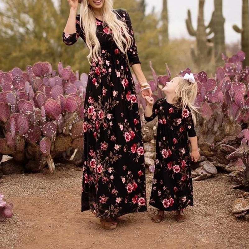 

Plus Size 2022 New Floral Print Family Matching Dress Women Girls Mommy And Me Clothes Long Sleeve O Neck Maxi Dresses Vestidos