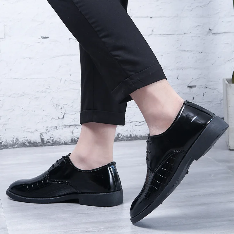 2022 New Men's Leather Shoes British 