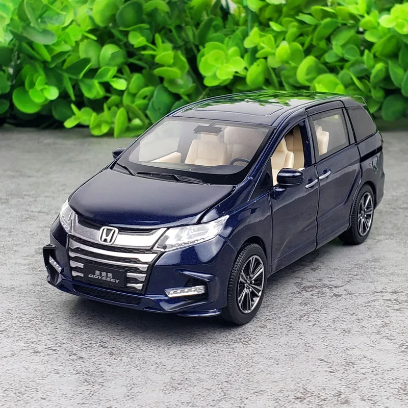 

1:32 Honda Odyssey Alloy Diecast Metal Car Model Simulation With Musical Flashing Pull Back 6 Open The Doors Kids Toys Gifts