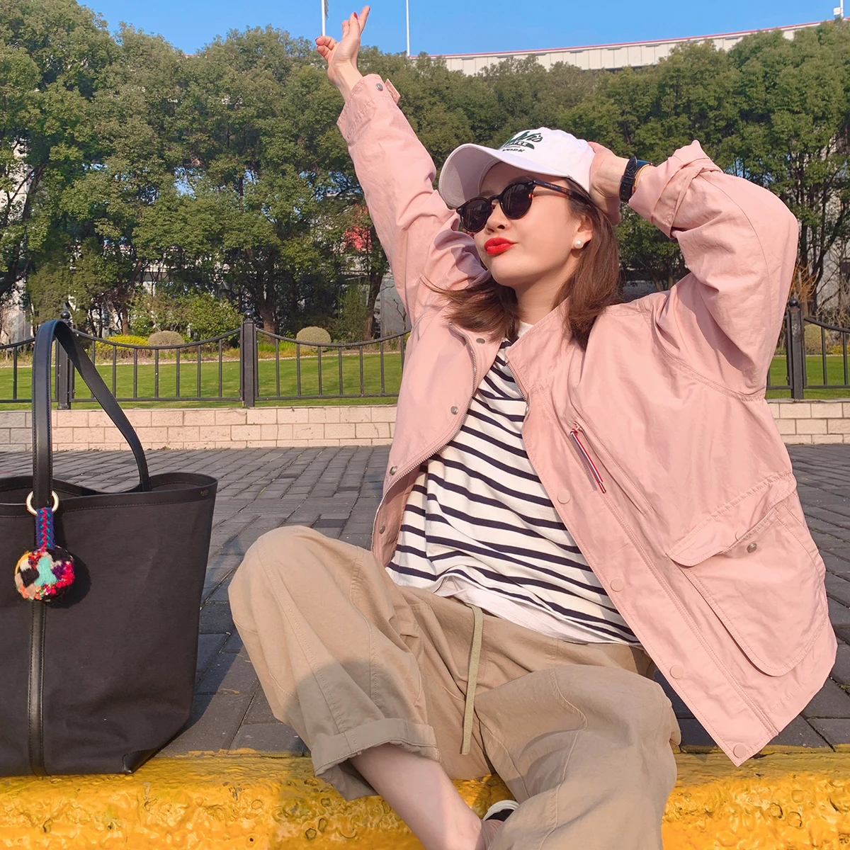 

A Retro literary spring new products simple suit jacket women's loose top with casual zipper