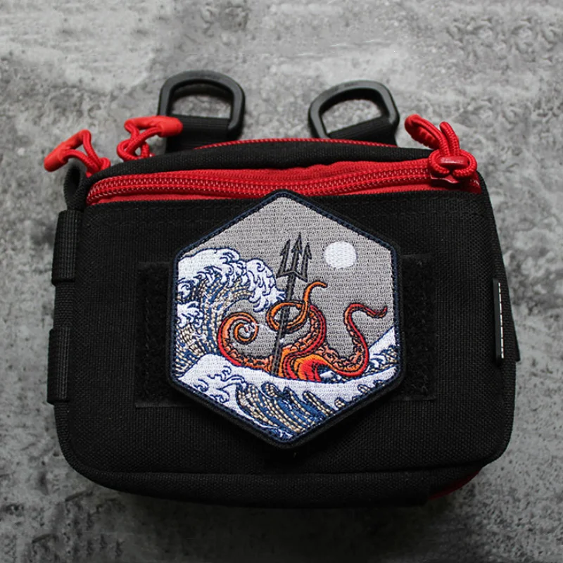 Hexagonal Embroidery Patches Kanagawa Big Giant Wave Sea Monster Trident Octopus Scenery Sunrise Tactical Chapter Bag Sticker