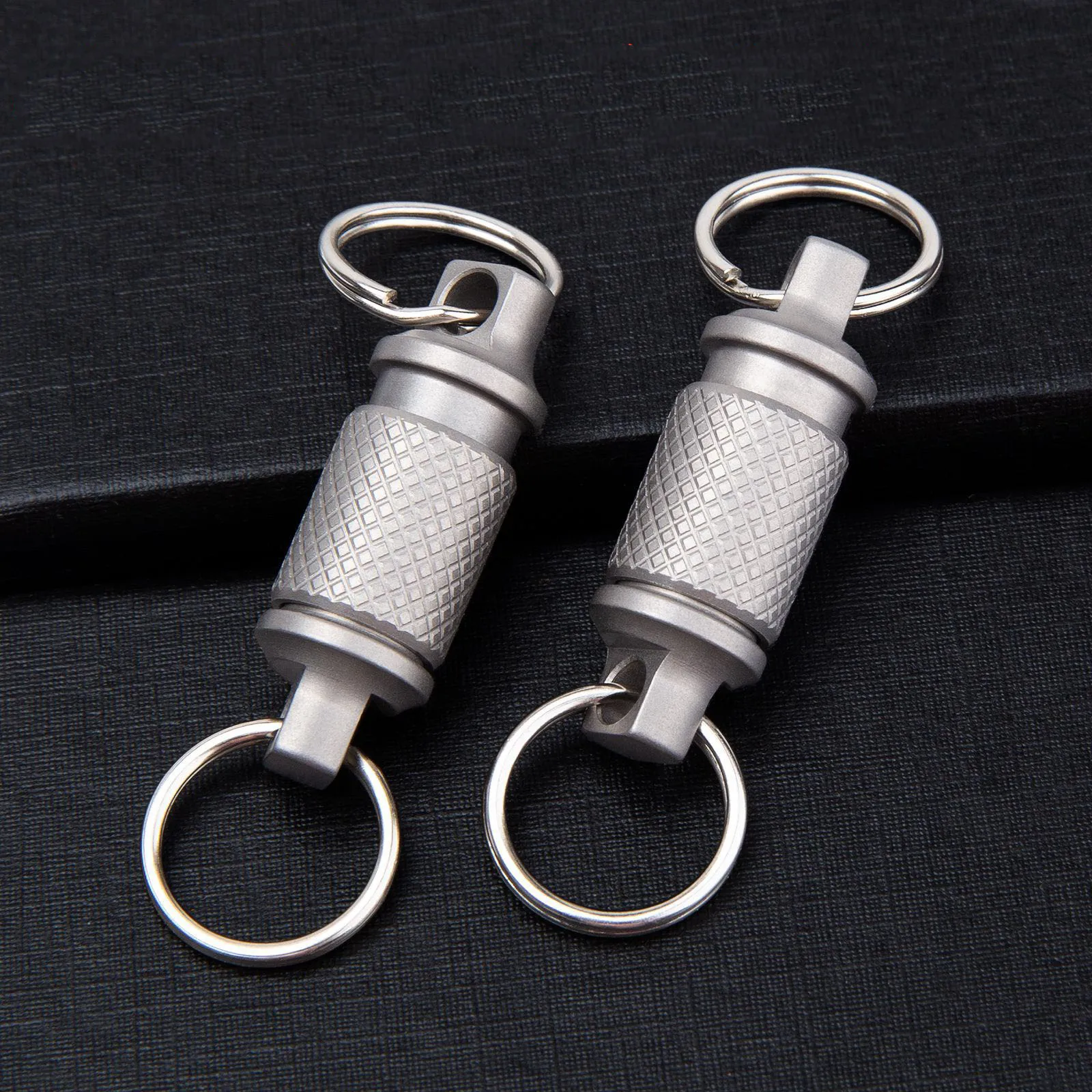 

Titanium Alloy Mini Universal Keychain Unisex Car Key Ring Quick Buckle