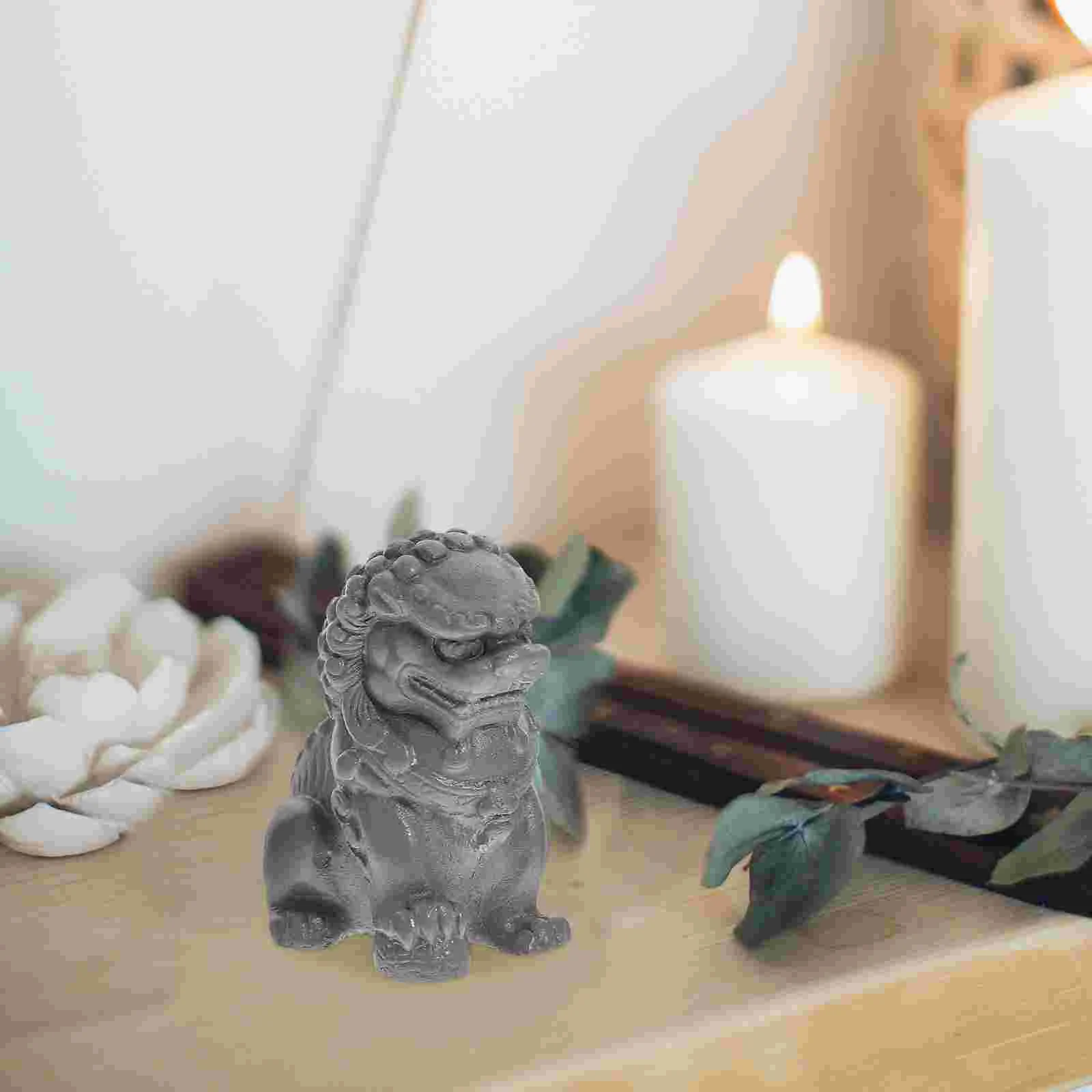 

Lion Figurine Chinese Style Desktop Decorative Cement Lion Shape Decor Decorative Lion Statue