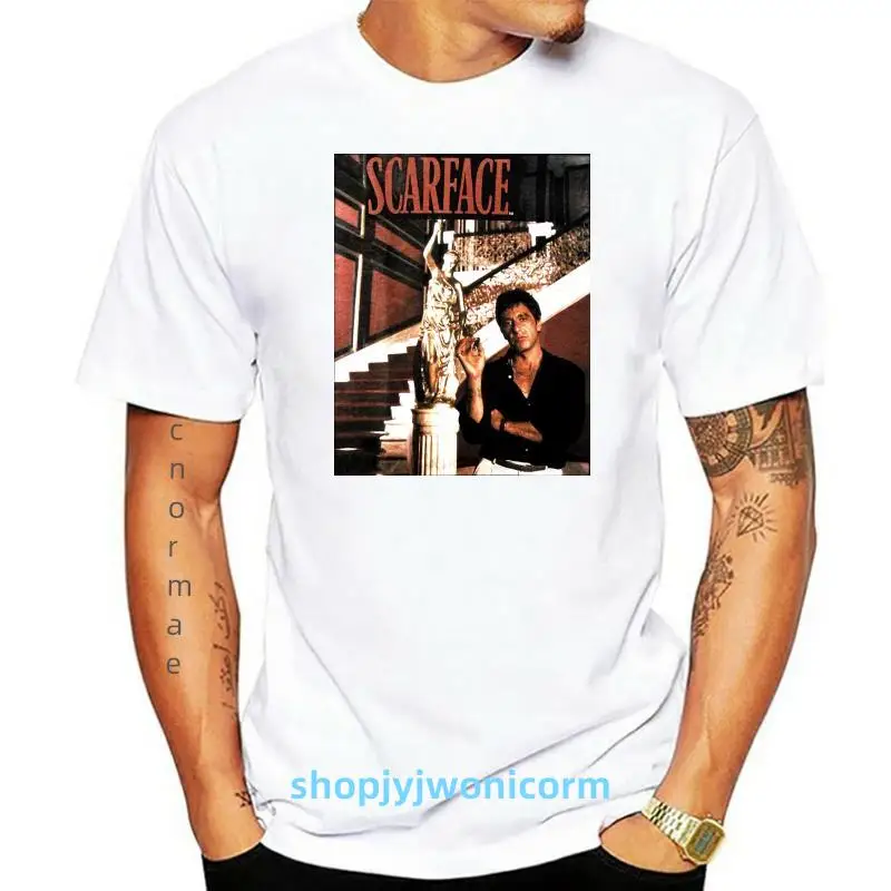 

Kaus Pas Badan Tangga Patung Scarface